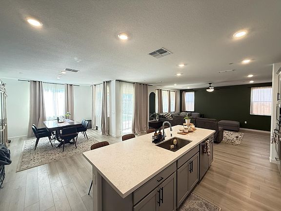 4th image of 3577 Preta Way