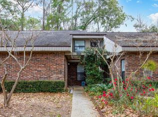 5330 NW 34th Pl, Gainesville, FL 32606