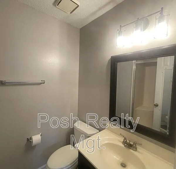 2326L W Vandalia Rd #1 — Photo 7