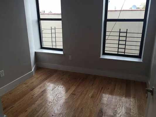 Rented by Brooklyn Group | media 25