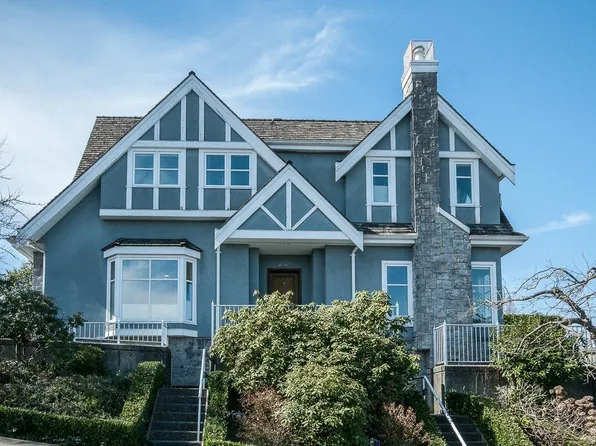 3131 Collingwood St, Vancouver, BC V6R 3L5