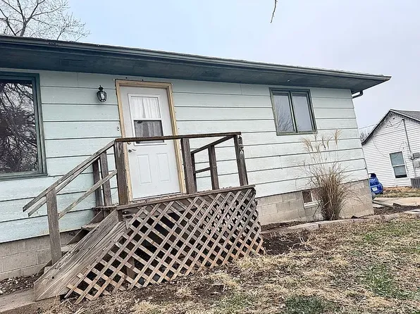 1506 Bell St, Beatrice, NE 68310