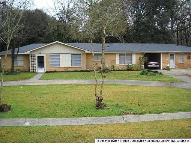1st image of 824 N Anita St