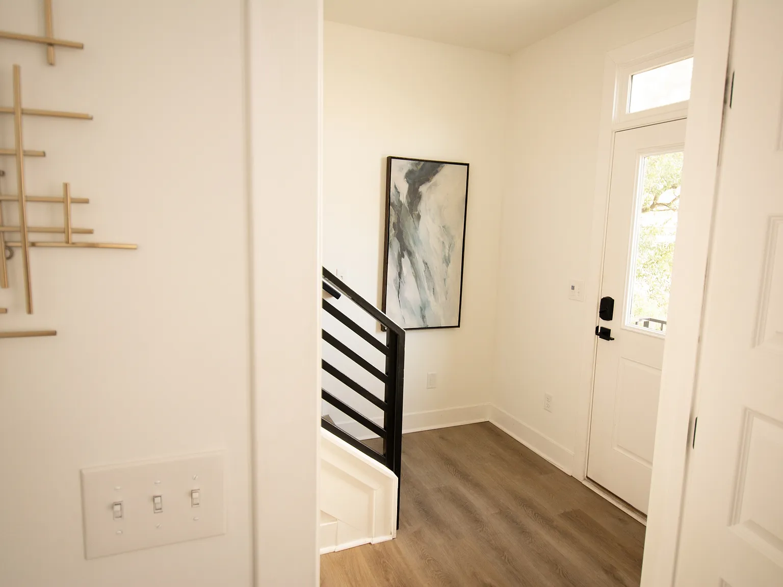 2510 Pacific Avenue - 1 — Photo 3