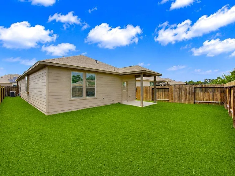 14469 Sugar Pines Dr — Photo 35