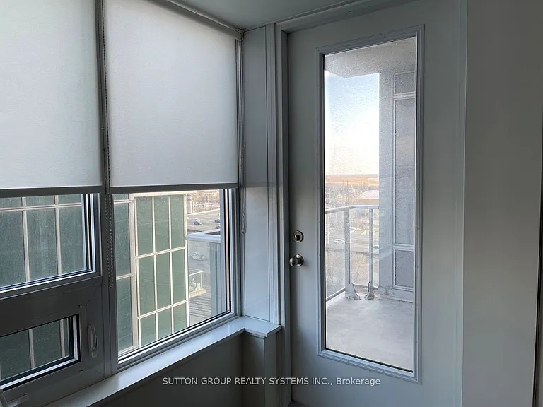 59 E Liberty St #1102 — Photo 12