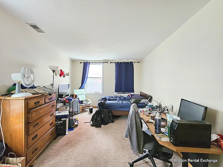154 Cedar St #1-4 — Photo 8