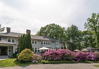 11 Hart St, Beverly, MA 01915 | Zillow