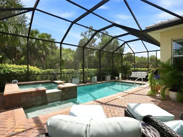 5057 LAKE OVERLOOK AVENUE, BRADENTON, FL 34208