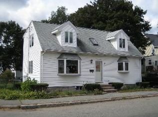 38 N Warren St, Woburn, MA 01801