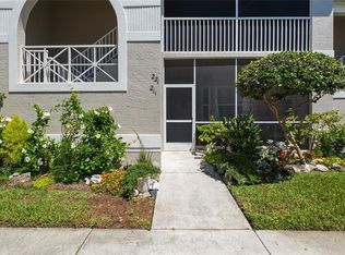 8099 Queen Palm Ln APT 211, Fort Myers, FL 33966