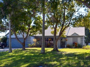 5656 25th Street Cir E, Bradenton, FL 34203