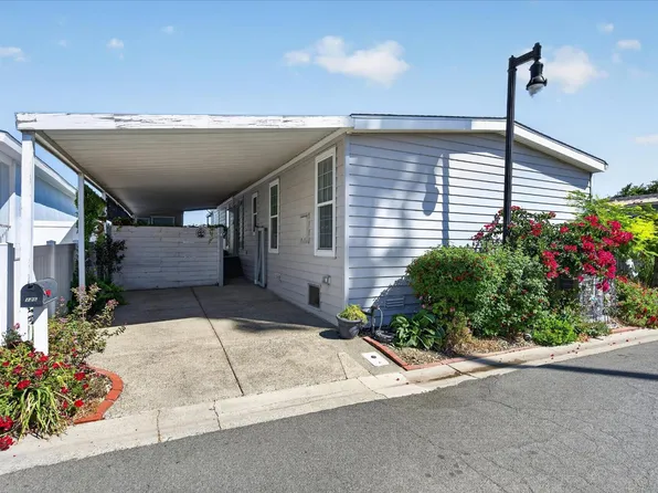125 Oxbow Marina Drive, Isleton, CA 95641