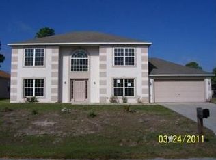 574 Conover Ave NE, Palm Bay, FL 32907