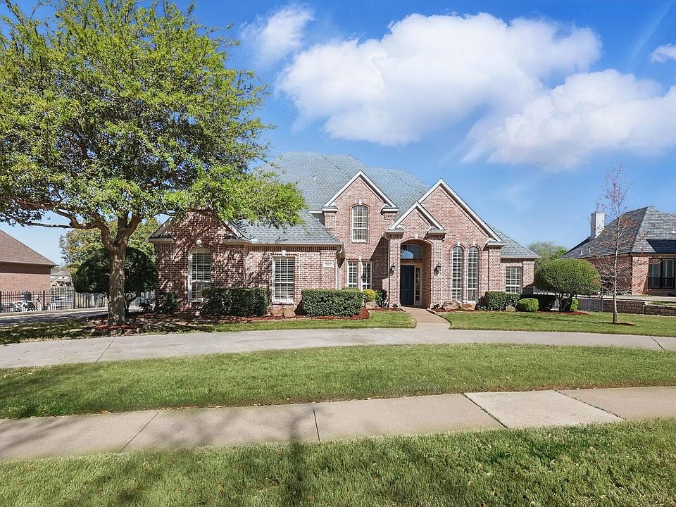 1st image of 704 Kleberg Ct
