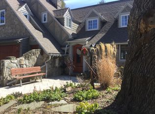 133 Summit Dr, Rochester, NY 14620