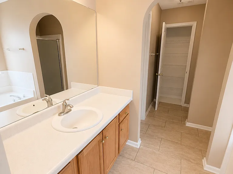 5115 Towne Park Dr — Photo 16