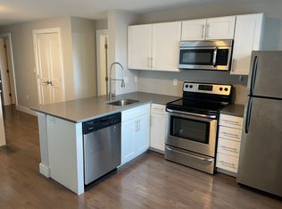 2 Humboldt Pl #1, Boston, MA 02127