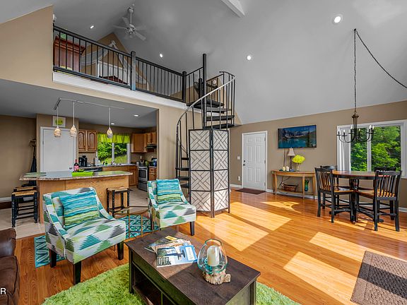 96th image of 3829 Island View Rd