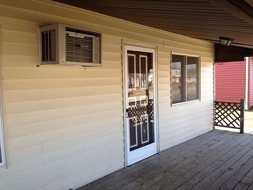 1st image of 2206 Crehore St