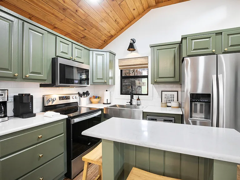 409 Woodland Ave — Photo 9