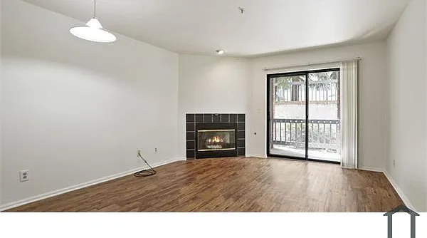 1 bed, 570 sqft, $1,695 — Photo 1