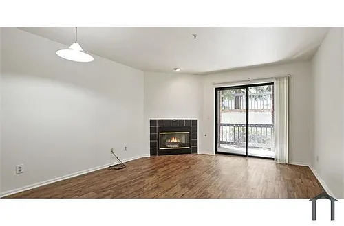 2727 Folsom St Photo 1