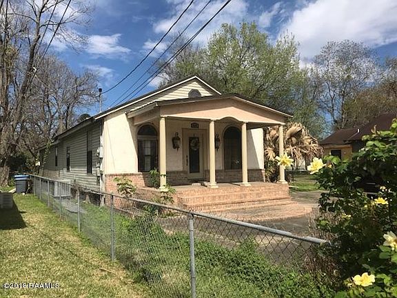 2nd image of 510 Joan St