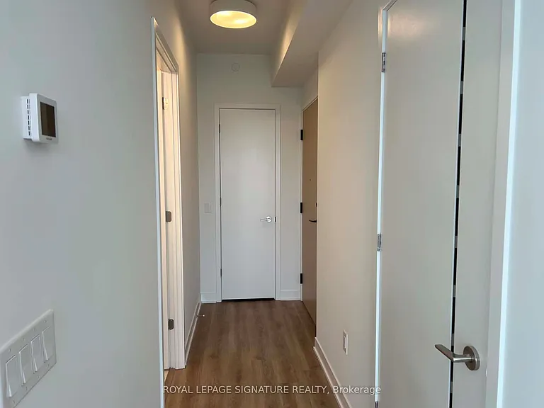 10 Oak St #2210 — Photo 5