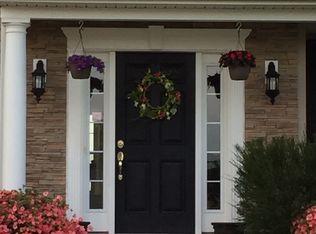 2625 Victorian Dr, Dover, PA 17315
