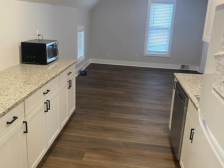 806 Jones St #2 — Photo 13