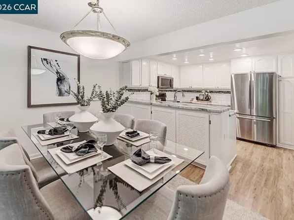 1417 Oakmont Dr APT 2, Walnut Creek, CA 94595