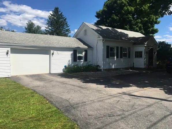 864 N Woodstock Rd, Southbridge, MA 01550