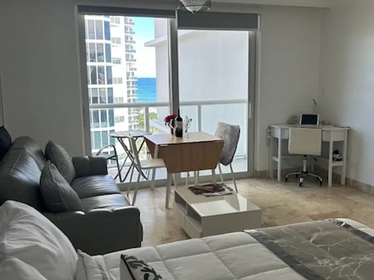 19201 Collins Ave #1017 — Photo 4