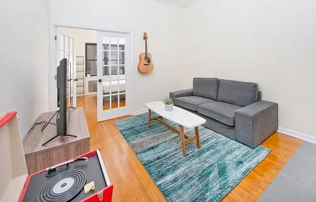 151 E 38th St #1D — Photo 8