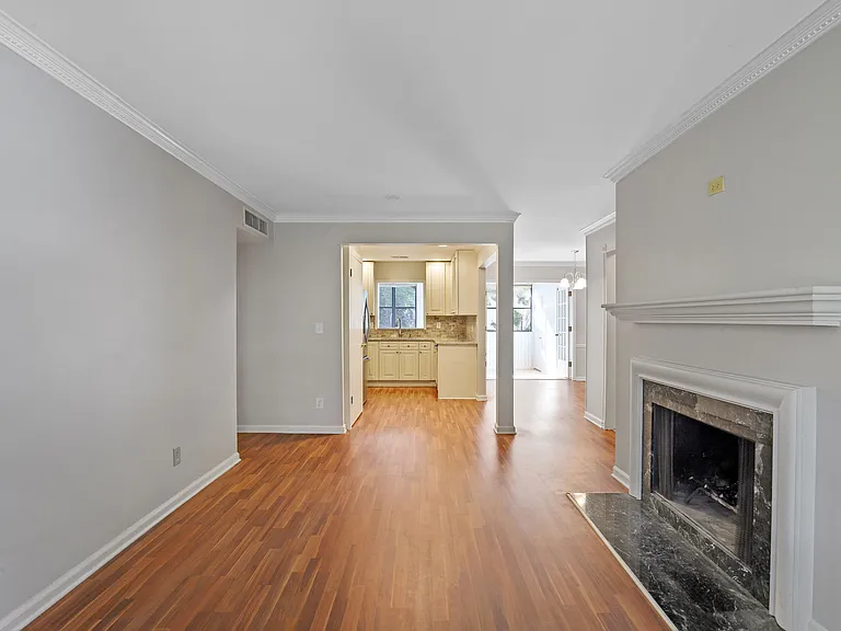 93 La Rue Pl NW — Photo 14