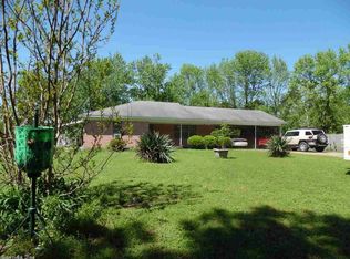 229 N Hickory St, Amity, AR 71921