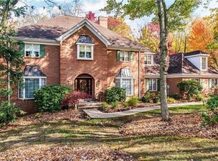 255 Lancewood Pl, Greensburg, PA 15601
