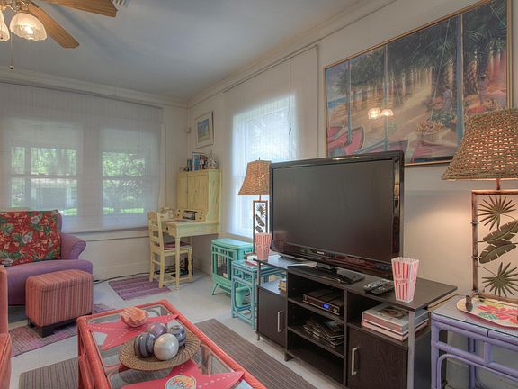 2nd image of 362 Hammond St