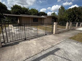 850 NW 168th Ter, Miami Gardens, FL 33169