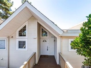 1988 Ascot Dr APT B, Moraga, CA 94556