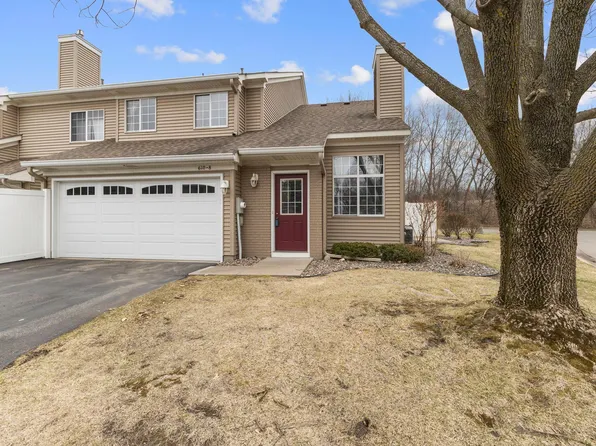 610 85th Ln NW #8NW, Minneapolis, MN 55433