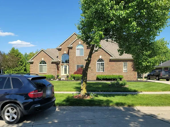 19543 Tanglewood Cir, Clinton Township, MI 48038