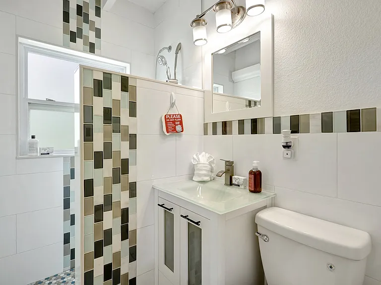 5019 N Ocean Blvd #12 — Photo 10