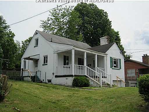1st image of 926 Meadow Dr