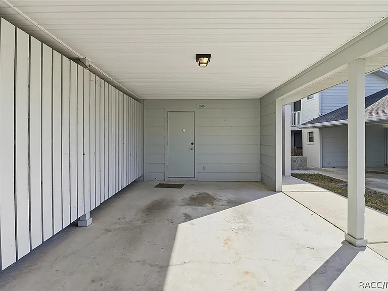 791 E Hartford St #1B — Photo 37