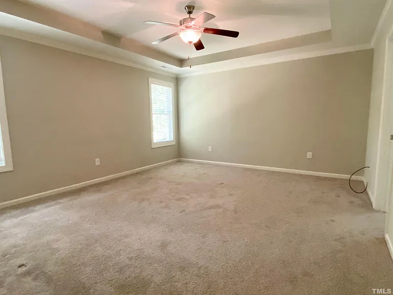 207 Lake Dr — Photo 17