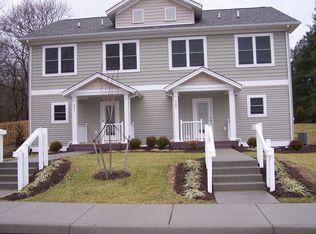 711 Michelle Ln, Blacksburg, VA 24060