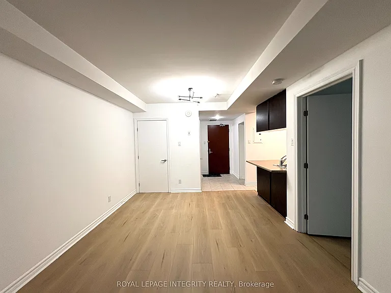 234 Rideau St #504A — Photo 14