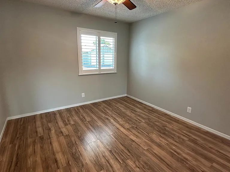 297 E Bullard Ave #136 — Photo 15